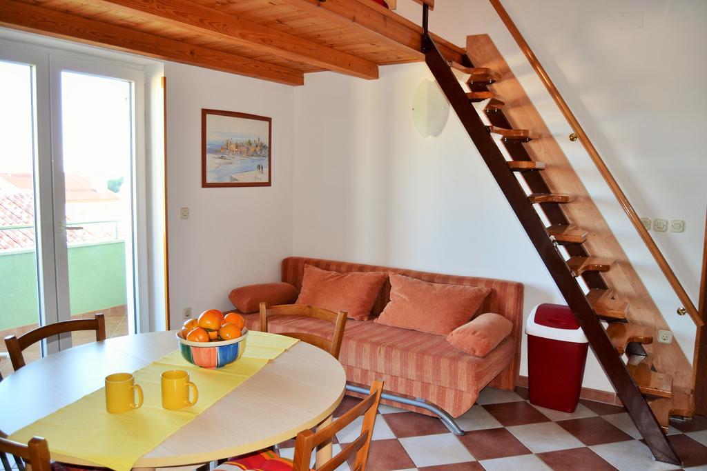 Apartments Green Village プレマントゥーラ 部屋 写真