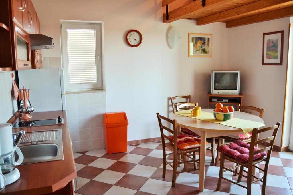 Apartments Green Village プレマントゥーラ 部屋 写真